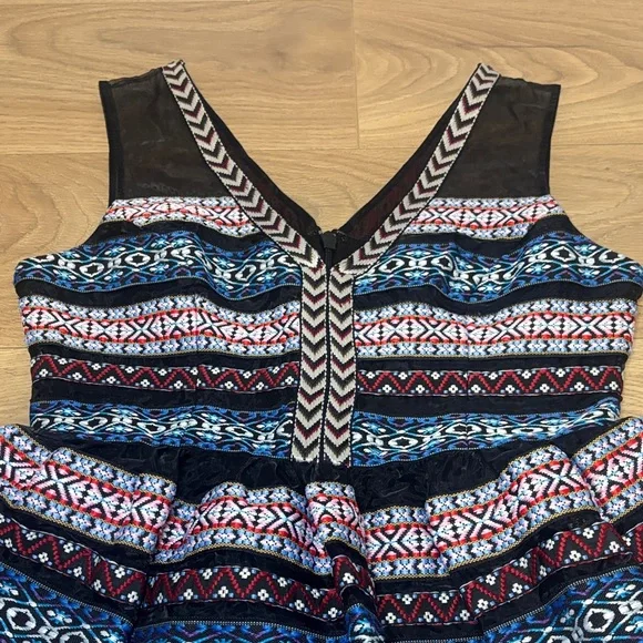 Bebe Fable Stripe Fit and Flare Mini Dress size 8 - Picture 3 of 12